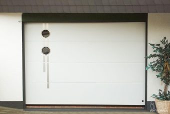 Sectional garage doors (11)